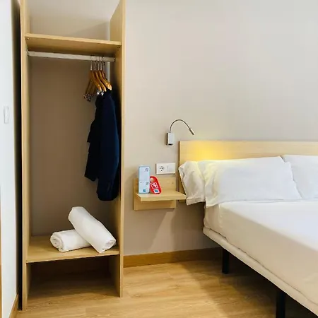 Отель Vas Autocheckin Витория