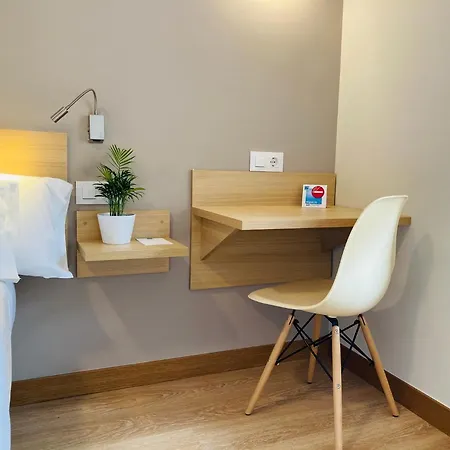 Vas Autocheckin Szálloda