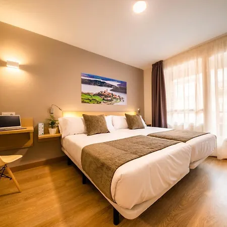 Отель Vas Autocheckin *